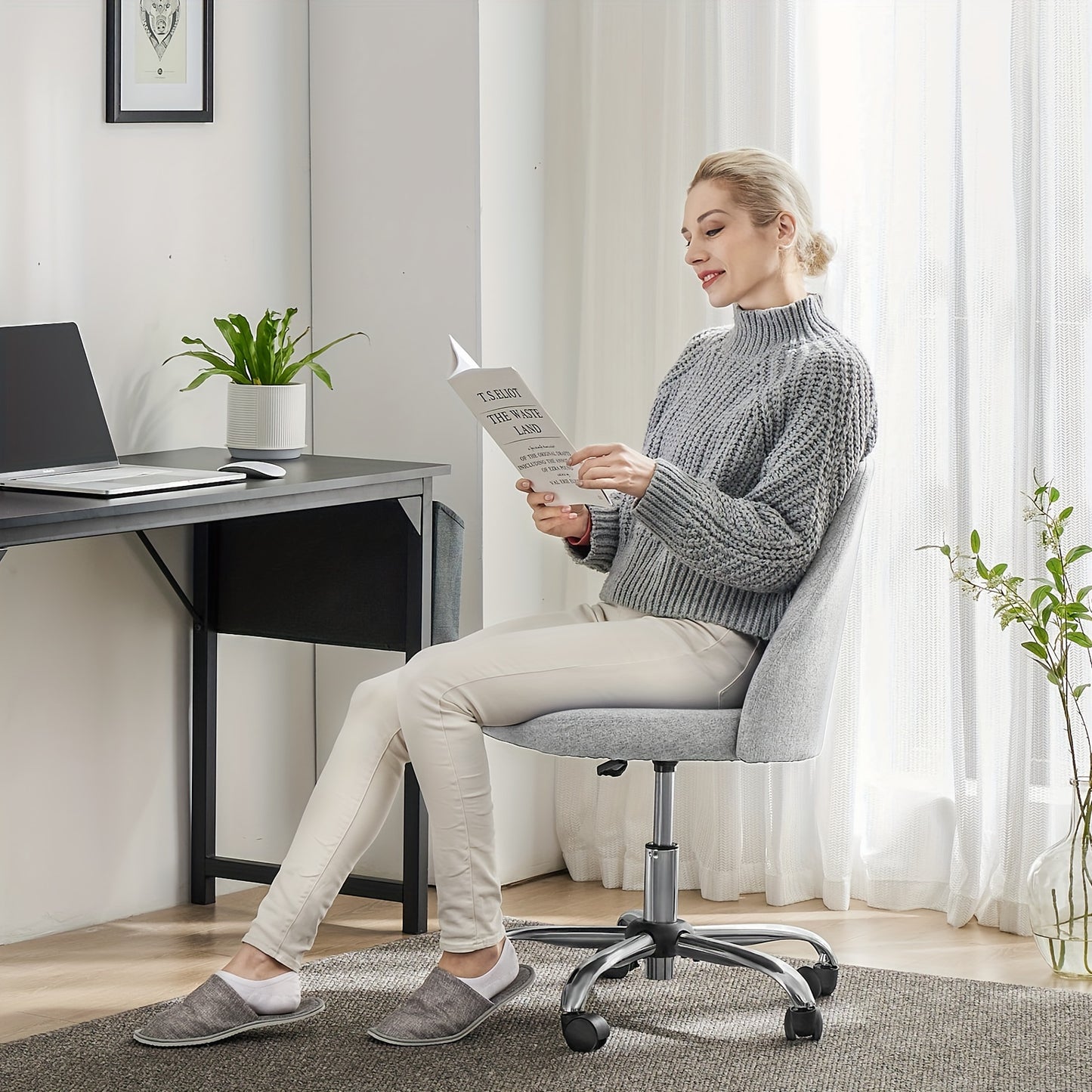 Armless Fabric Swivel Chair
